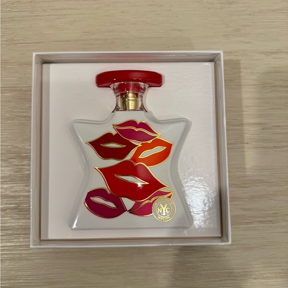 Bond No. 9 New York Red and Gold Women's Fragrance